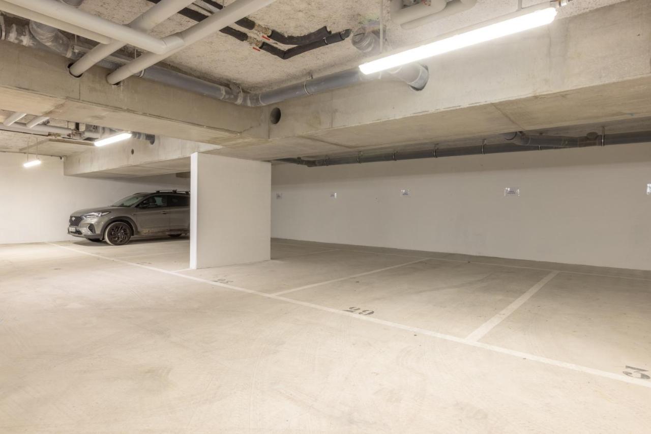 Edgar Suites Levallois - Jules Verne Exteriör bild